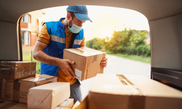 Foreign Courier Service in Surat 