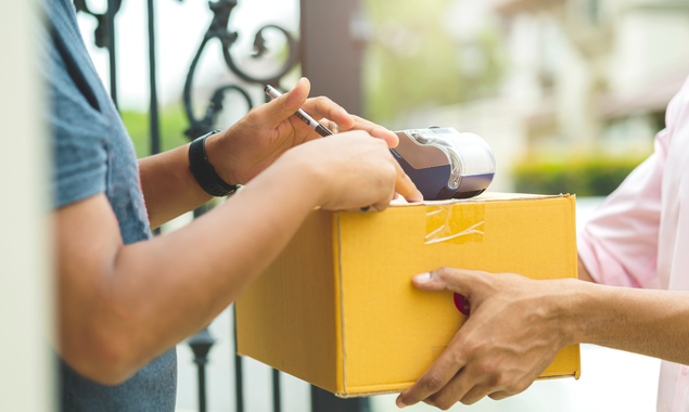 Foreign Courier Service in Surat 